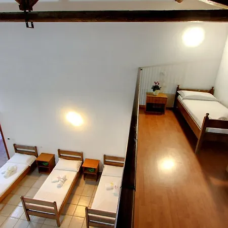 Hostel Marina-2
